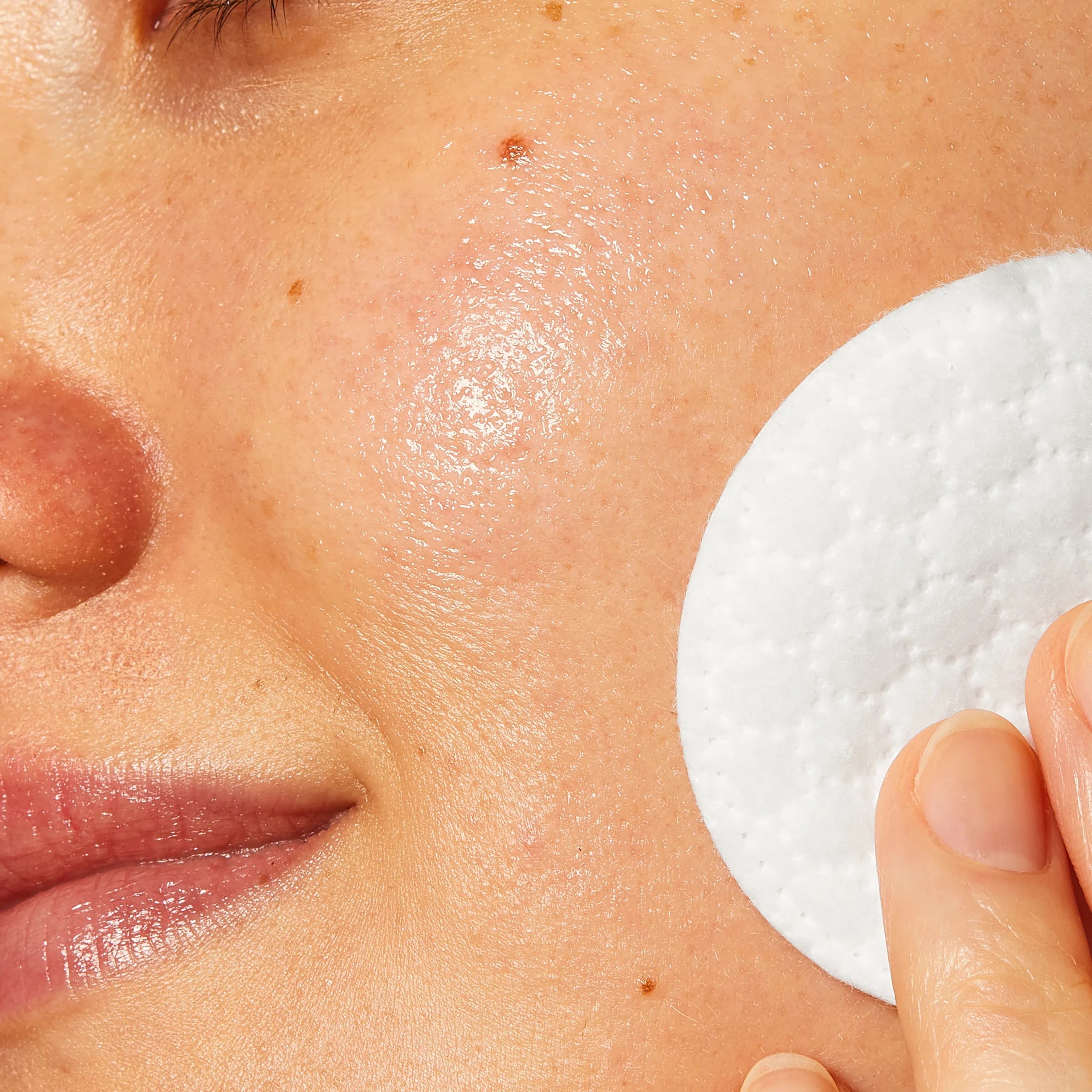 CeraVe Micellar Cleansing Water with Niacinamide (295ml)
